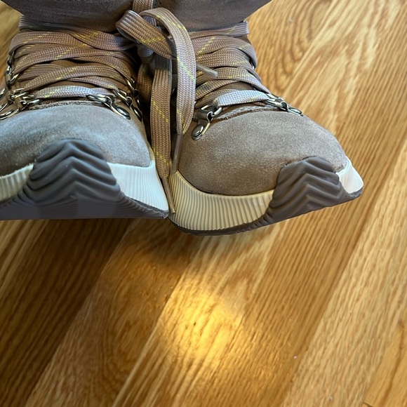 Sorel Out N’ About lll Conquest Boots Size 6.5 NEW - Picture 12 of 15